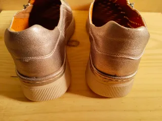 Zapatos NUEVOS Pikolinos Mujer Talla 40.