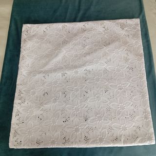 (NUEVO) FUNDA COJÍN BORDADO