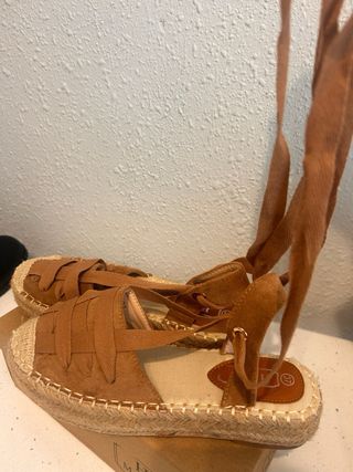 Alpargatas Valencianas color camel Talla 37
