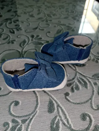 Zapatitos bebe vaqueros lazo Talla 15 Mayoral