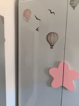 Armario infantil con tirador estrella