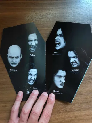 Cradle of Filth - Dusk and her embrace (ed. ltda.)