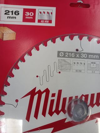 DISCO MILWAUKEE SIERRA CIRCULAR MADERA 216X30