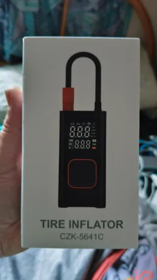 Inflador Neumáticos Portátil CZK-5641C