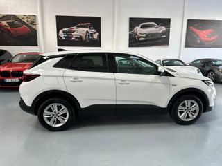 Opel Grandland X 2019