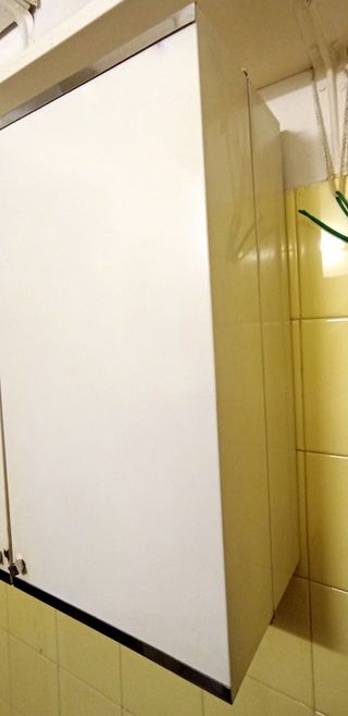 Antiguo Armario botiquín Muebles Metálicos Carmen