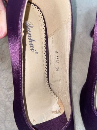 Zapatos de tacón morados talla 38