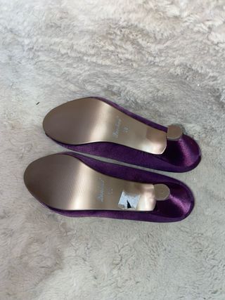 Zapatos de tacón morados talla 38