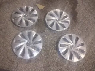 Tapacubos Volkswagen Polo (4 unidades)