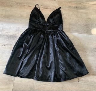 Vestido negro fiesta tirantes