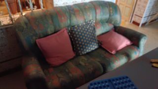 Sofá de 2 plazas estampado