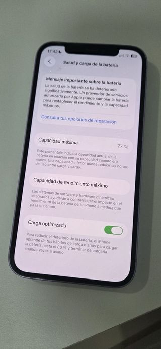 iPhone 12 Morado 64GB