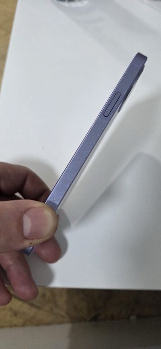 iPhone 12 Morado 64GB