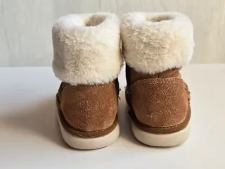 Botas de piel ante para bebé Talla 23