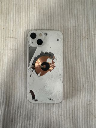 iPhone 13 Blanco para piezas