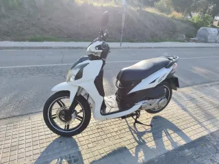 SYM Symphony SR 125 Scooter Automática