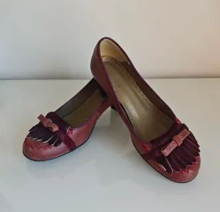 Zapatos tacón mujer morado/rojo
