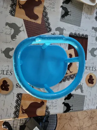 Asiento bañera infantil azul