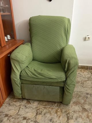 Sillón reclinable verde