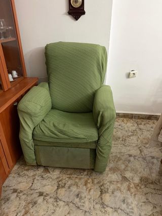 Sillón reclinable verde