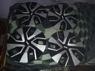 Tapacubos Dacia Sandero (Set de 4)