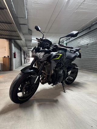 Kawasaki z900 A2 2024