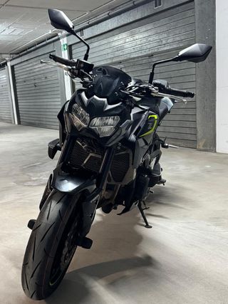 Kawasaki z900 A2 2024