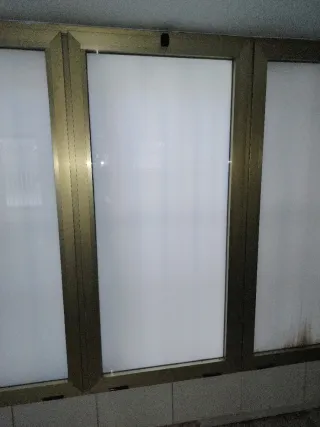 Conjunto de 3 ventanas abatibles