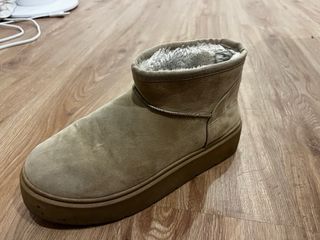Botas Beige Imitación UGG Talla 37