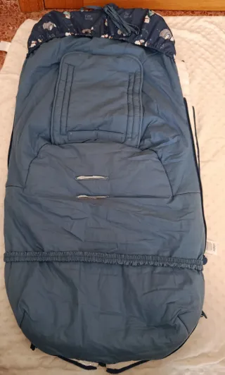 Saco de cochecito con osos polares y pingüinos