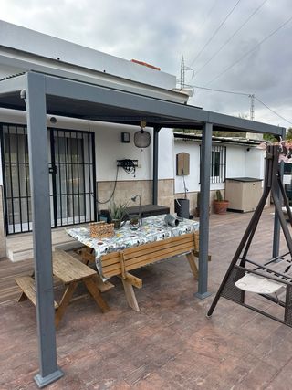 Pérgola aluminio gris antracita - 1 año uso