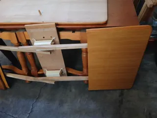 Juego de mesa y sillas de comedor