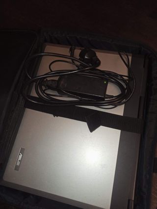 Portatile Asus con masterizzatore DVD windows XP