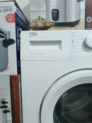 Lavadora Beko Carga Frontal 8kg WCV8512BWO