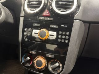 Opel Corsa Color Edition