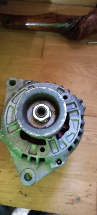 Alternador Bosch Xsara 1.9 TD y 1.9d 306
