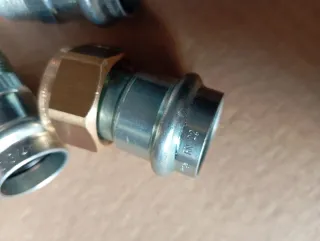 Viega Manguito RN 22 x 3/4 Conector