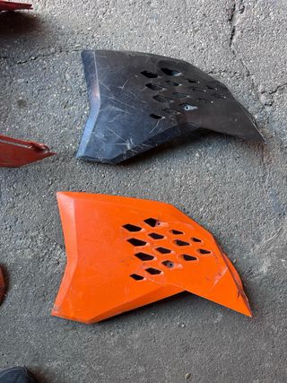 Carcasas Plástico KTM Naranja y Negra