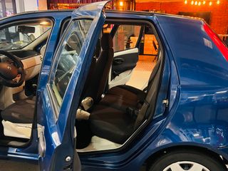 FIAT Punto GARANTIA 12 MESES + 3 CONTROLES GRATIS