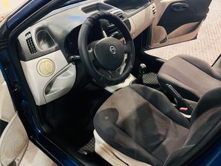 FIAT Punto GARANTIA 12 MESES + 3 CONTROLES GRATIS