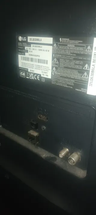 Televisor LG smart wifi Negro