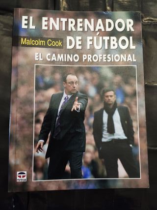 Libro "El entrenador de fútbol" Malcolm Cook