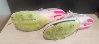 Zapatillas atletismo Victory clavos