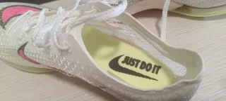 Zapatillas atletismo Victory clavos