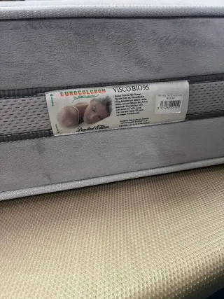 Base tapizada + Colchón 135x190