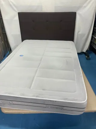 Base tapizada + Colchón 135x190