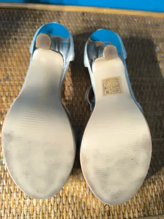 Décolleté argento tacco alto plateau