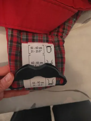 Mochila portabebés roja