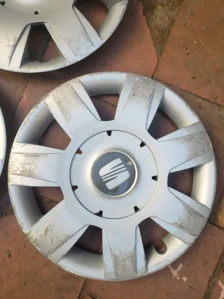 5 Tapacubos Seat R16