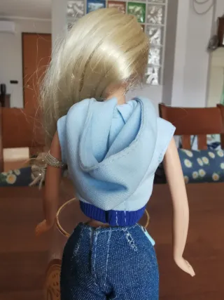 Bambola animalista con cagnolino